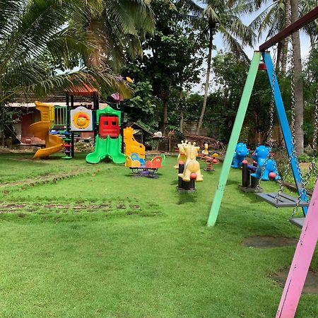 Udaya Resort Palakkad Zewnętrze zdjęcie